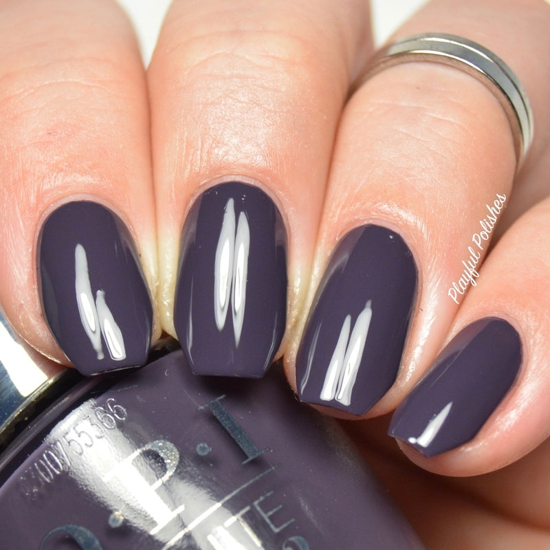 Suzi & The Arctic Fox (OPI Nail Polish)