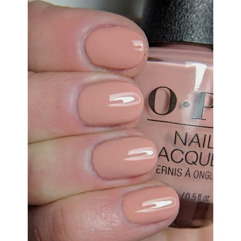 I'm An Extra (OPI Nail Polish)