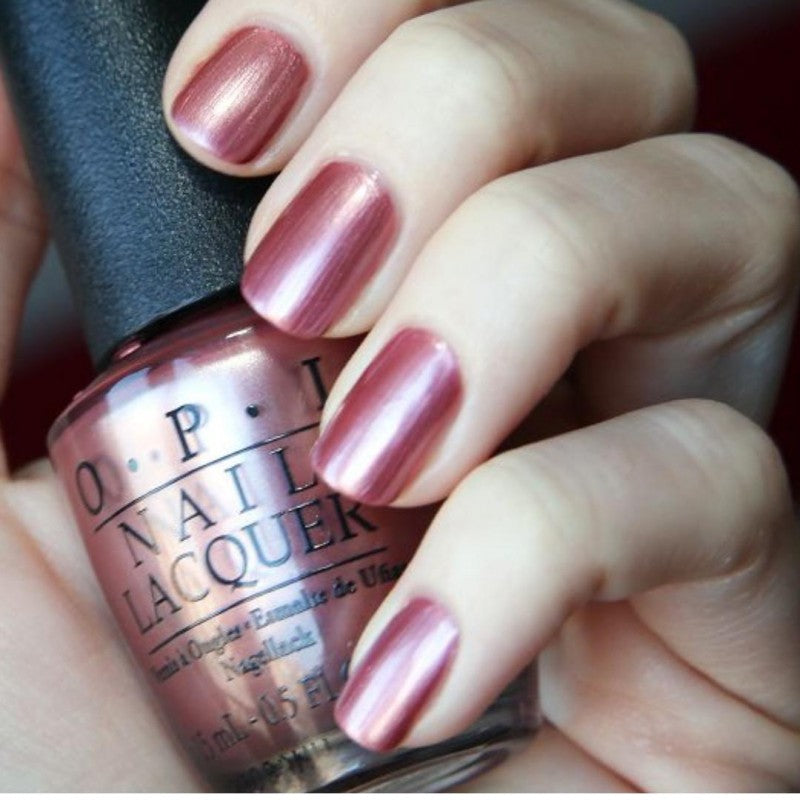 Chicago Champagne Toast (OPI Nail Polish)