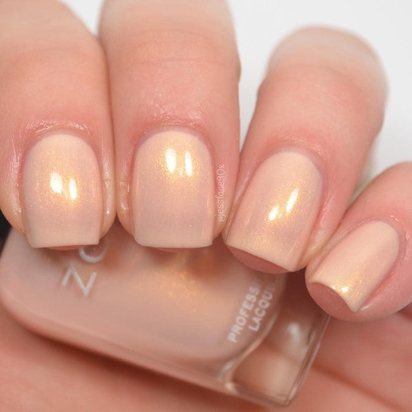 Erika (Zoya Nail Polish) - 15 ml