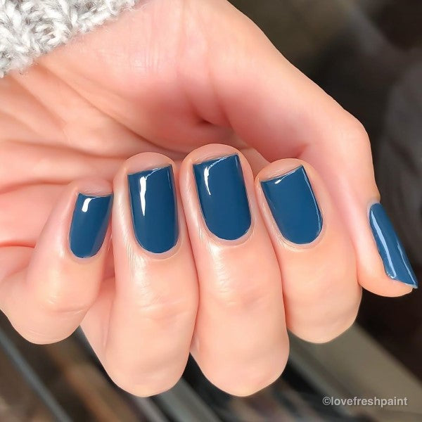 Lou (Zoya Nail Polish)