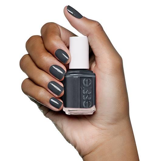 Cashmere Bathrobe (Essie Nail Polish)