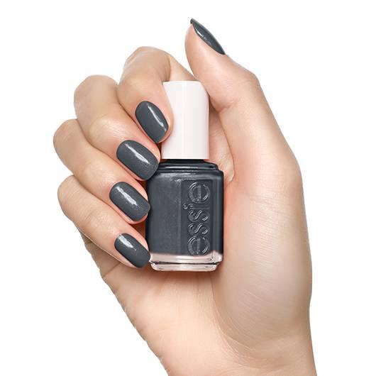 Cashmere Bathrobe (Essie Nail Polish)