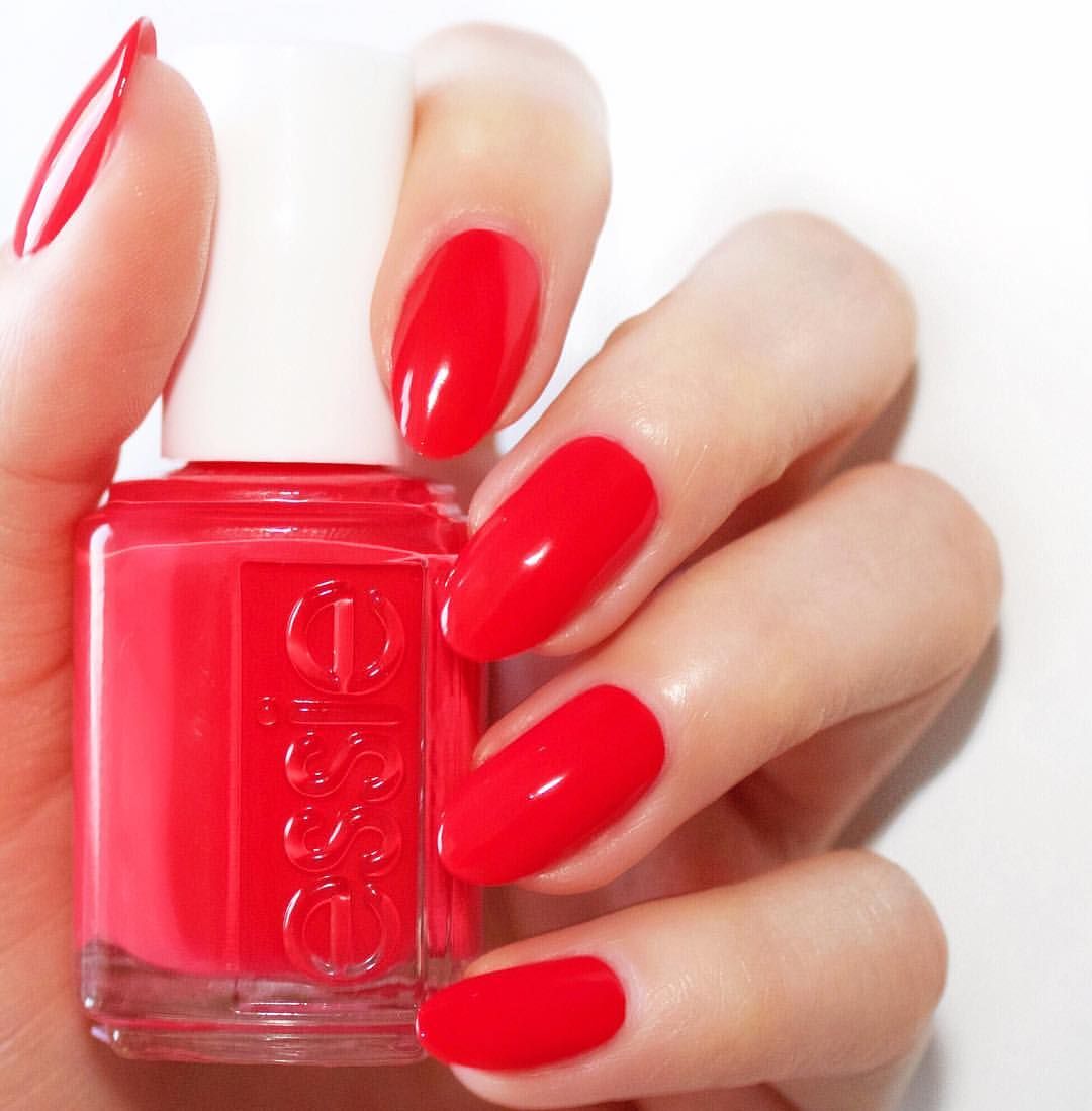Eclaire My Love (Essie Nail Polish) - 13 ml