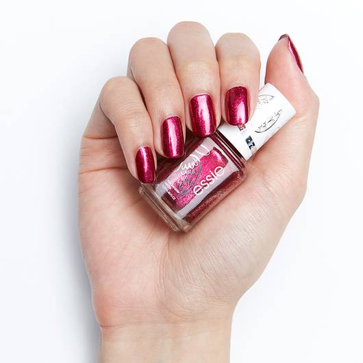 Berry Nice (Essie Nail Polish) - 13 ml
