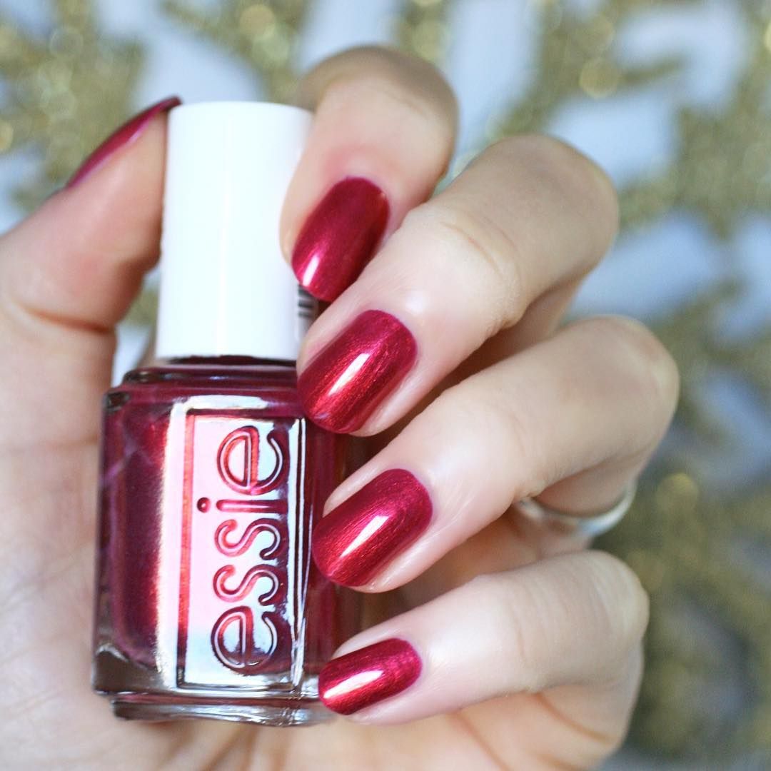 Ring in the Bling (Essie Nail Polish) - 13 ml