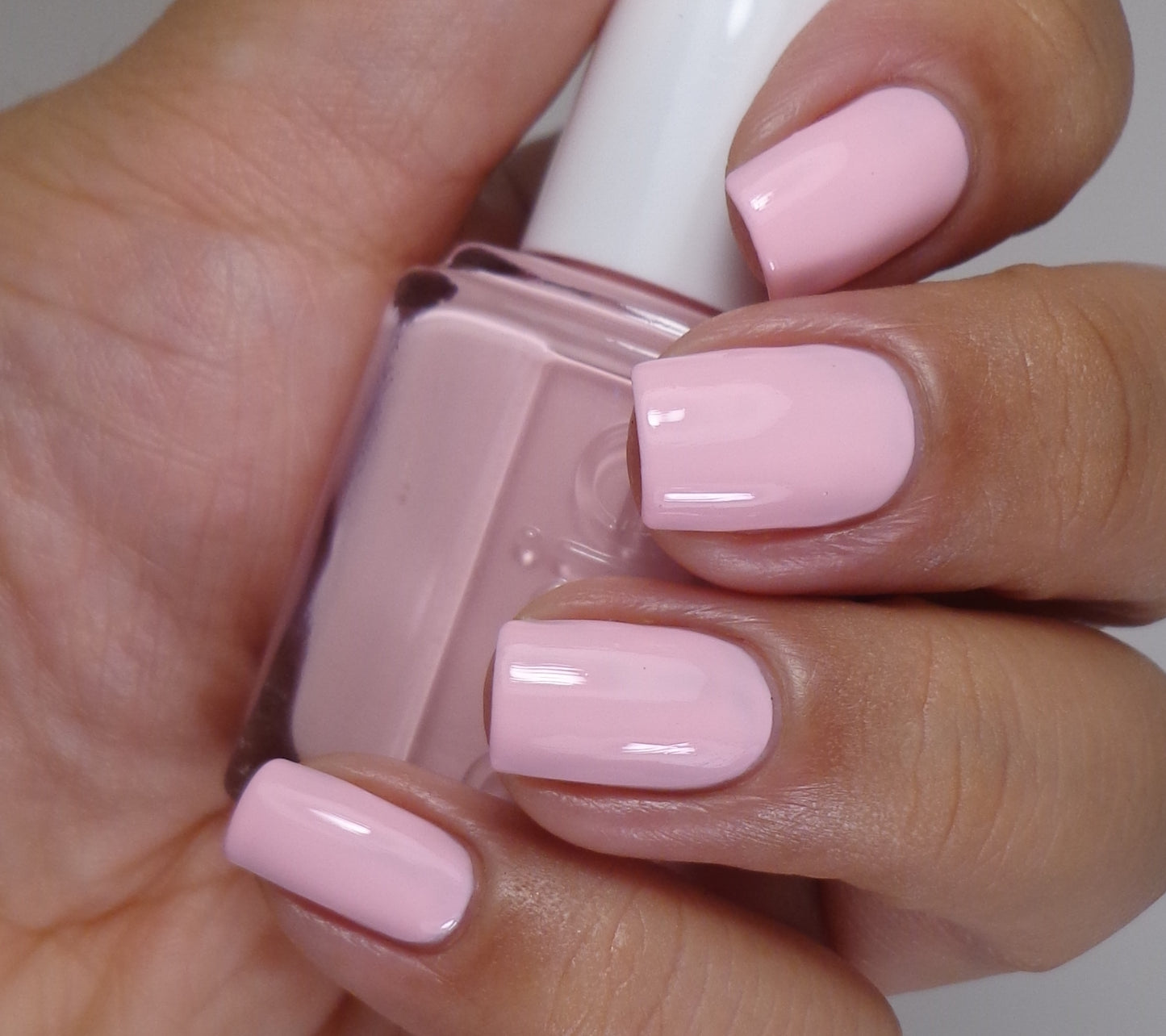I Pink I Can (Essie Nail Polish) - 13 ml