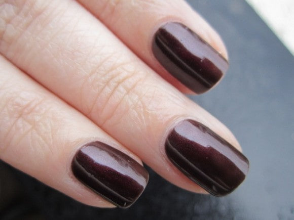 Decadent Diva (Essie Nail Polish) - 13 ml