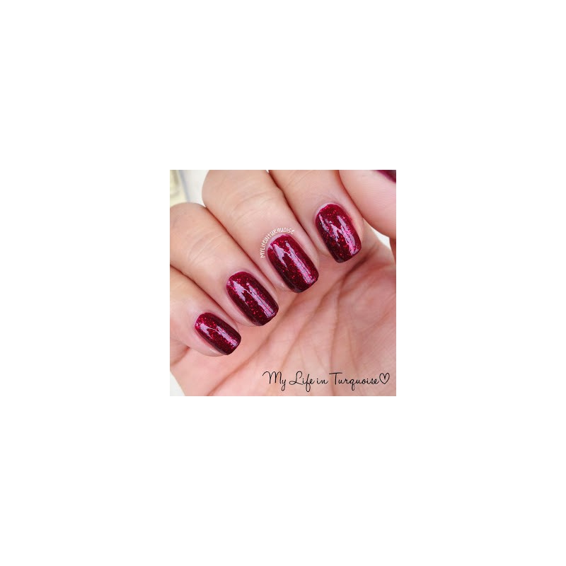 Toggle to the Top (Essie Nail Polish) - 13 ml