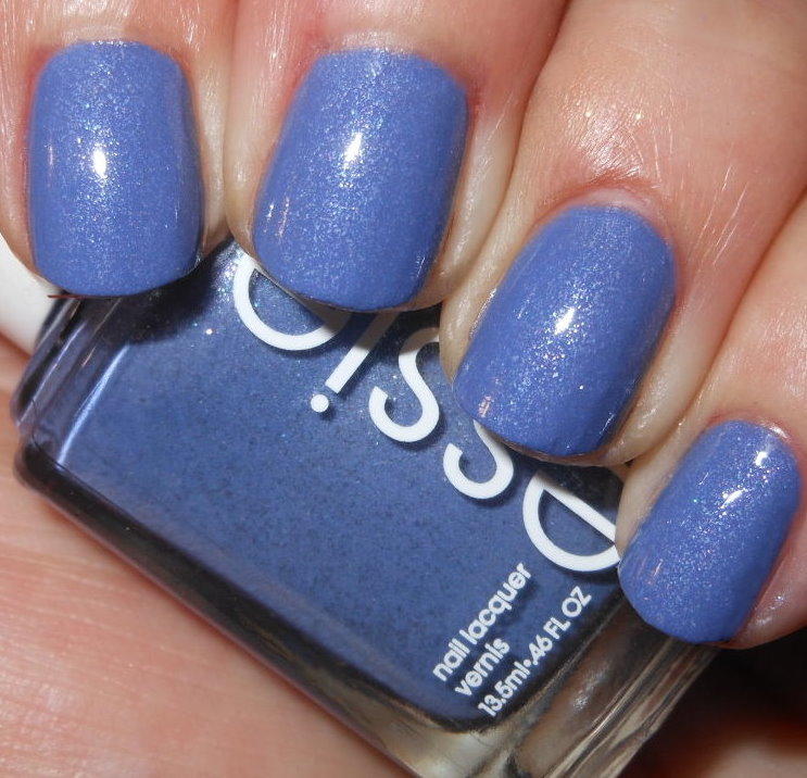 Smooth Sailing (Essie Nail Polish) - 13 ml