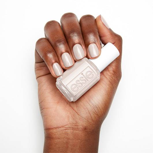 Cut it Out (Essie Nail Polish) - 13 ml