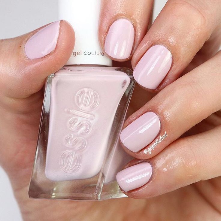 It Pearl (Essie Gel Couture Nail Polish) - 13 ml