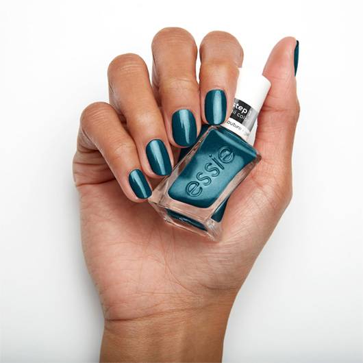 Jewels and Jacquard Only (Essie Gel Couture Nail Polish) - 13 ml