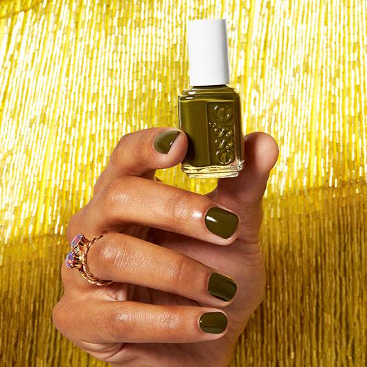 Meet Me At Midnight (Essie Nail Polish)