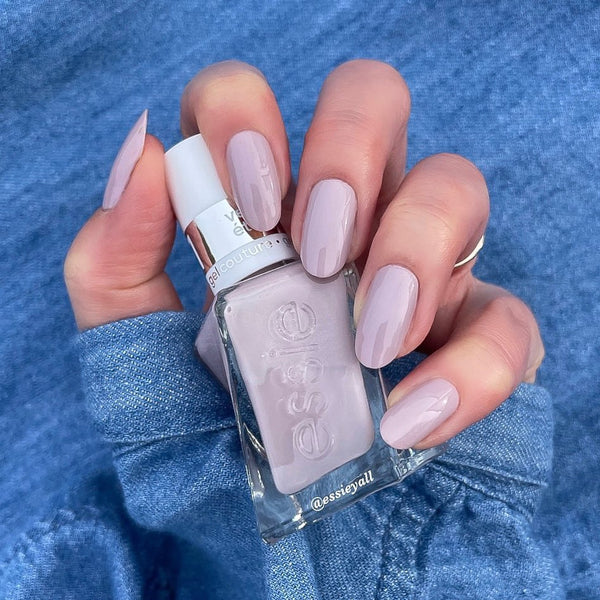 Regal Rebel (Essie Gel Couture Nail Polish)