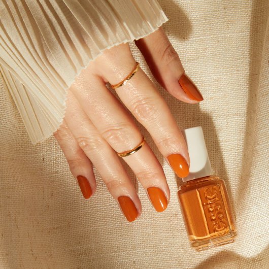 Sol Searching (Essie Nail Polish)