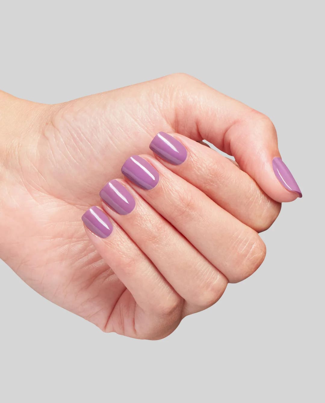 Vogue en Violet (OPI Nail Polish)