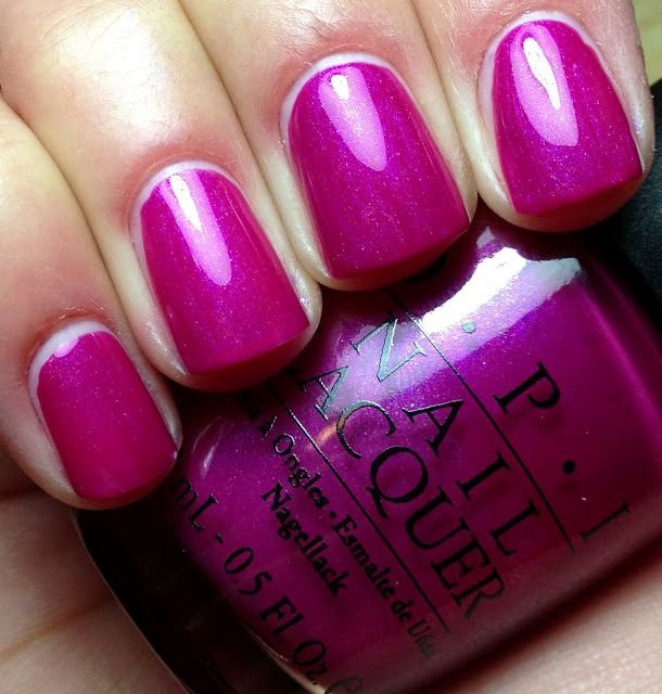 Flashbulb Fuchsia (OPI Nail Polish)