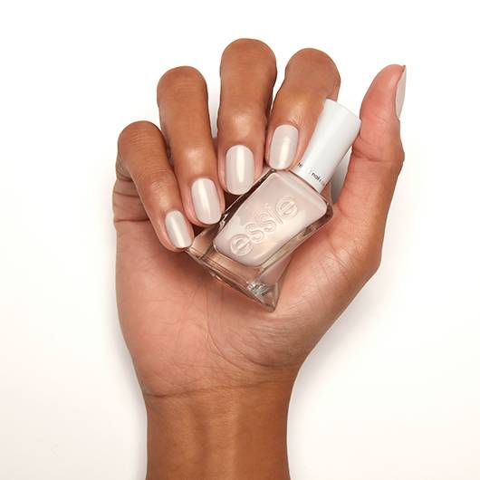 Wearing Hue (Essie Gel Couture Nail Polish) - 15 ml