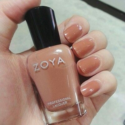 Flowie (Zoya Nail Polish)