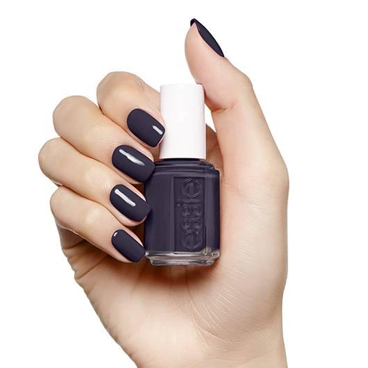 Smokin' Hot (Essie Nail Polish)