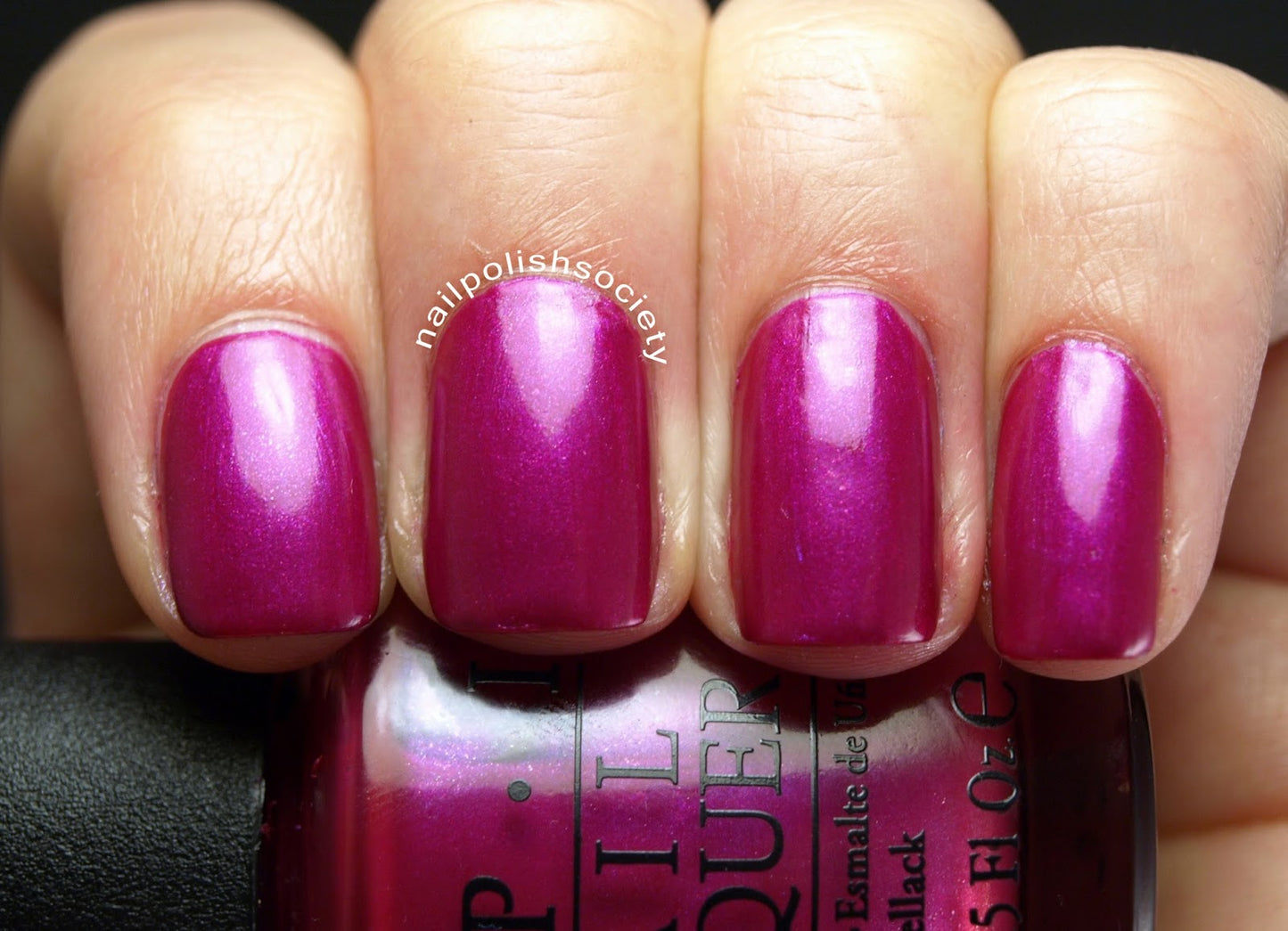 Flashbulb Fuchsia (OPI Nail Polish)