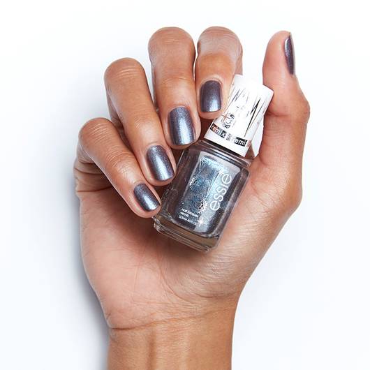 Below Zero (Essie Nail Polish) - 13 ml