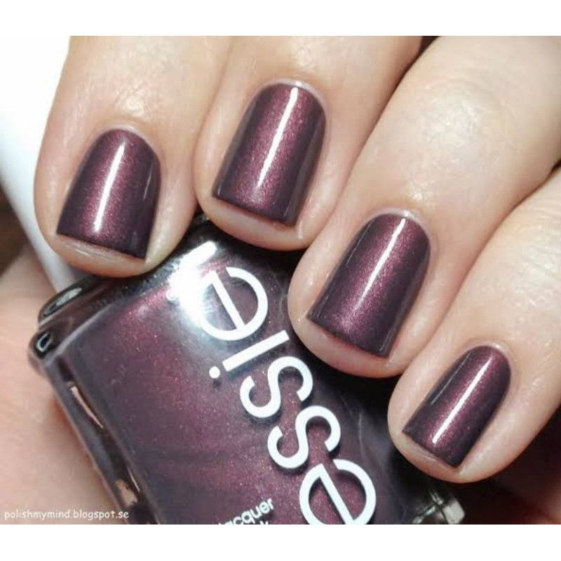 Sable Collar (Essie Nail Polish) - 13 ml