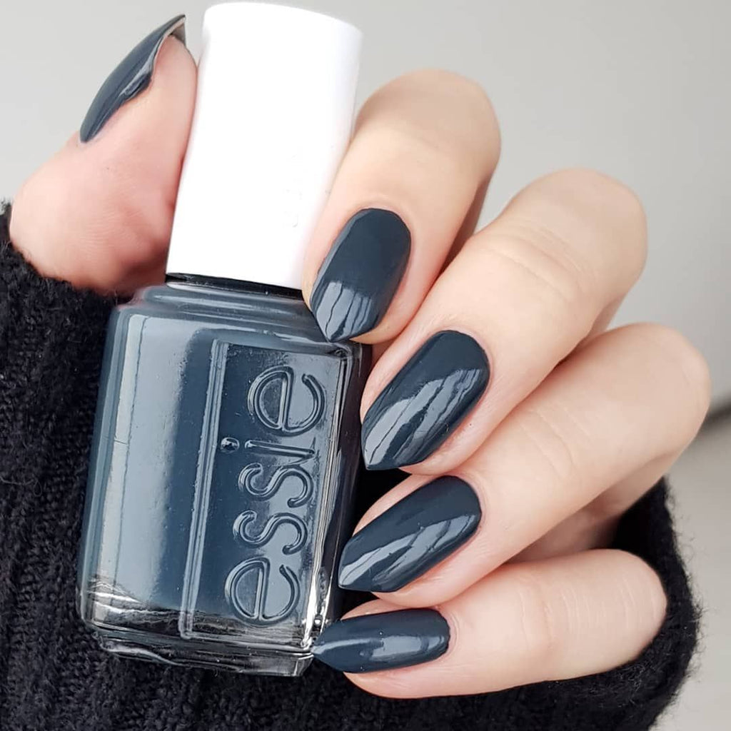 Mind Your Mittens (Essie Nail Polish) - 13 ml