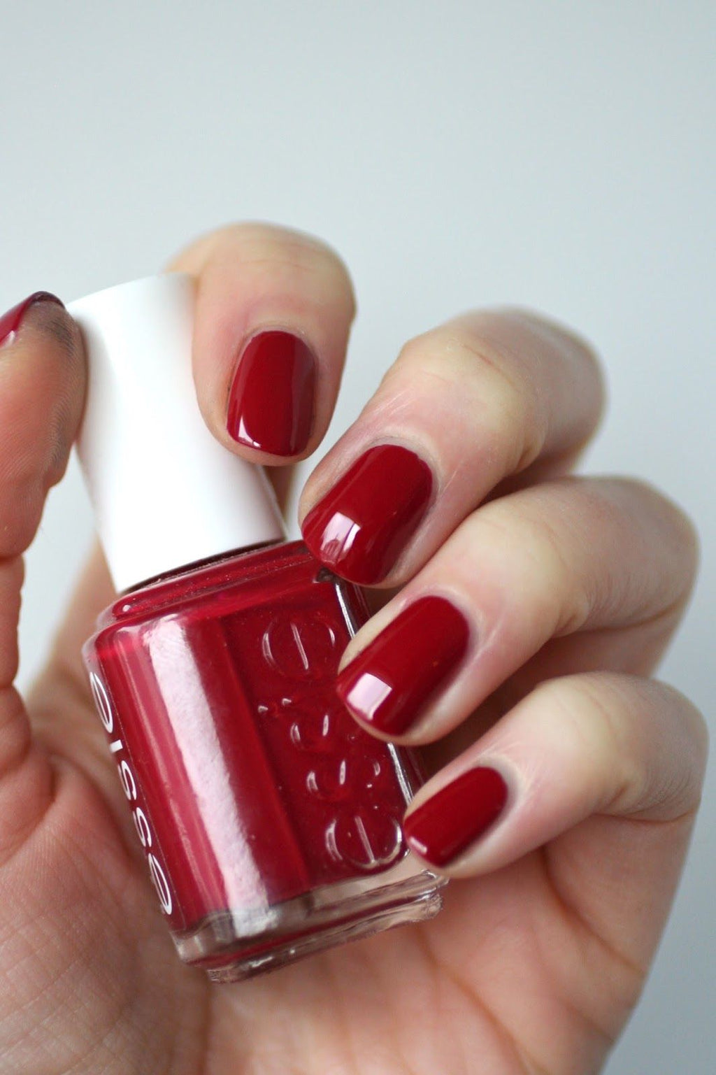 Size Matters (Essie Nail Polish) - 13 ml