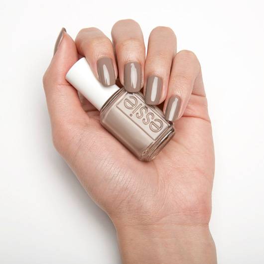 Easily Suede (Essie Nail Polish) - 13 ml