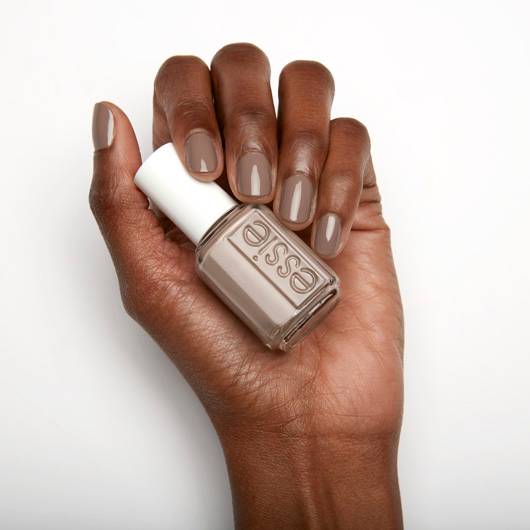 Easily Suede (Essie Nail Polish) - 13 ml