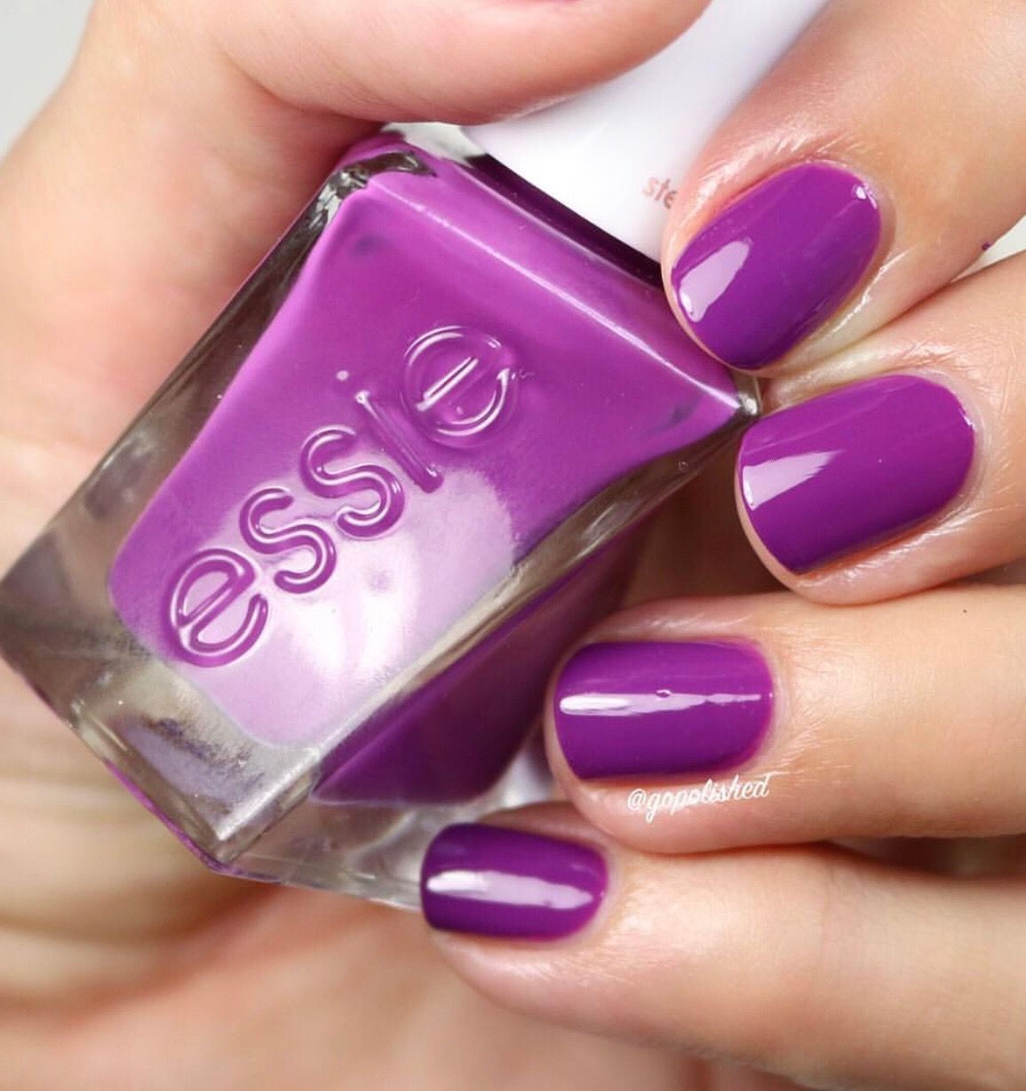 Costume Jewel (Essie Gel Couture Nail Polish) - 13 ml