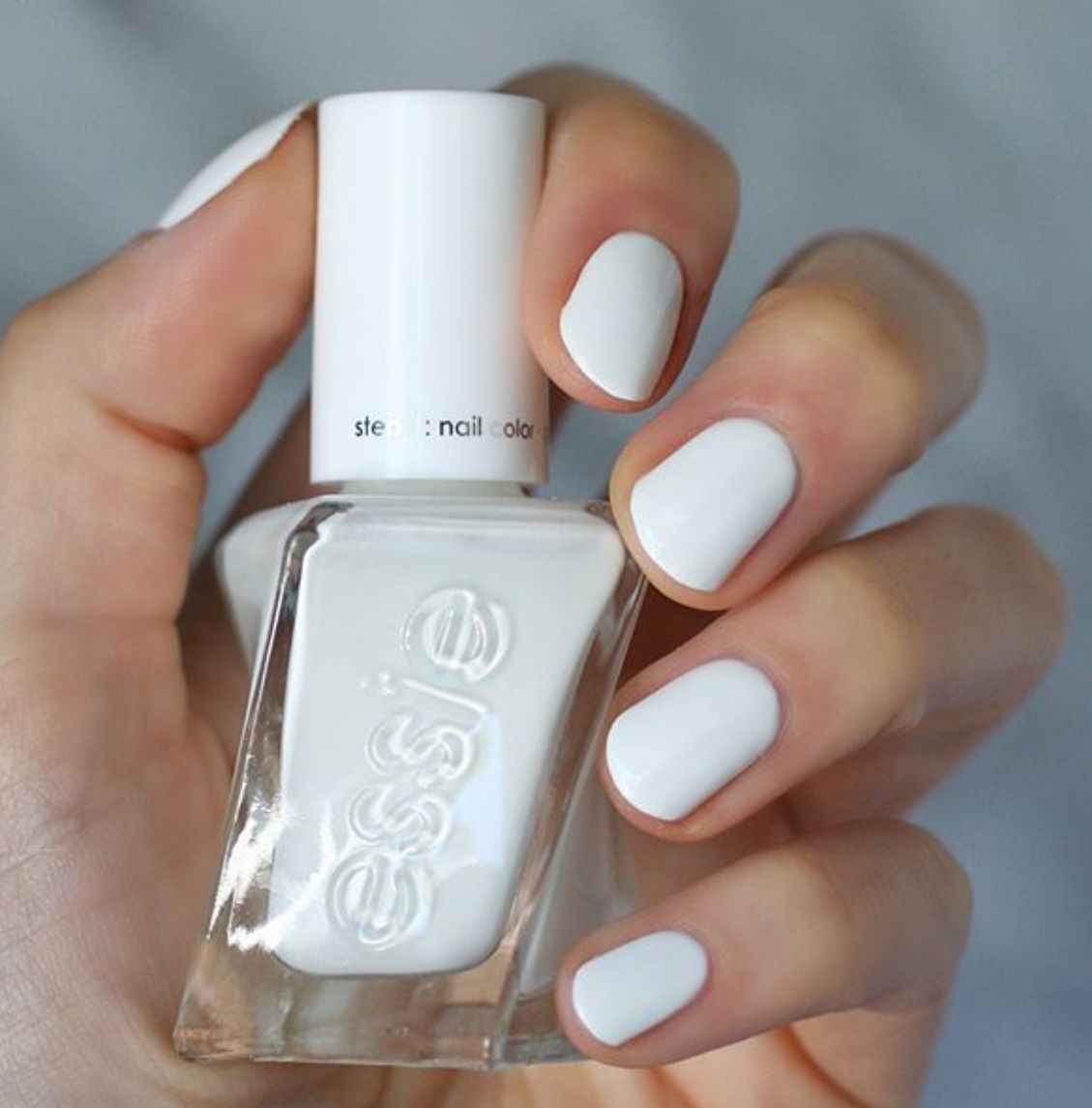 Perfectly Poised (Essie Gel Couture Nail Polish) - 13 ml